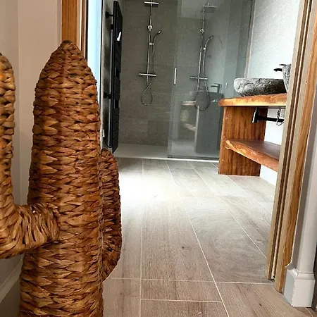 La Maison D'ambrine - La Ibiza Chamaret